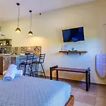 Studio Close To The Beach Adults Only
